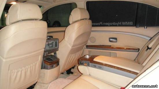Автосалоны Седан: BMW 530 17000$ 2004 СЕРЕБР онлайн