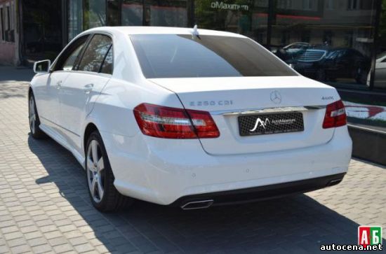 Автомобили Peugeot: 49 000 $ - Mercedes E 250 4 MATIC 2012 онлайн