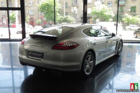 Автомобили Pontiac: 67 000 $ - Porsche Panamera 2011 онлайн