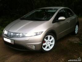Honda Хэтчбек: Honda Civic (2008 г), КПП – робот, в отличном состоянии