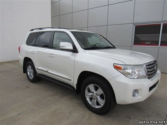 Автомобили Внедорожник: Toyota LandCruiser 2013 онлайн