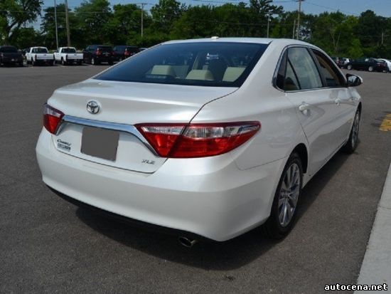 Авто Седан: selling my Toyota Camry 2015 онлайн