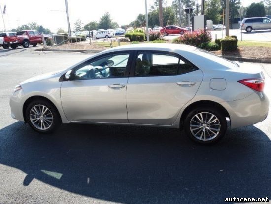 Автосалоны Седан: 2015 Toyota Corolla LE Plus онлайн