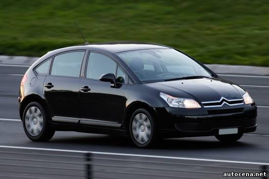 Продажа автомобилей: Citroen не будет продавать в Европе премиальный кроссовер